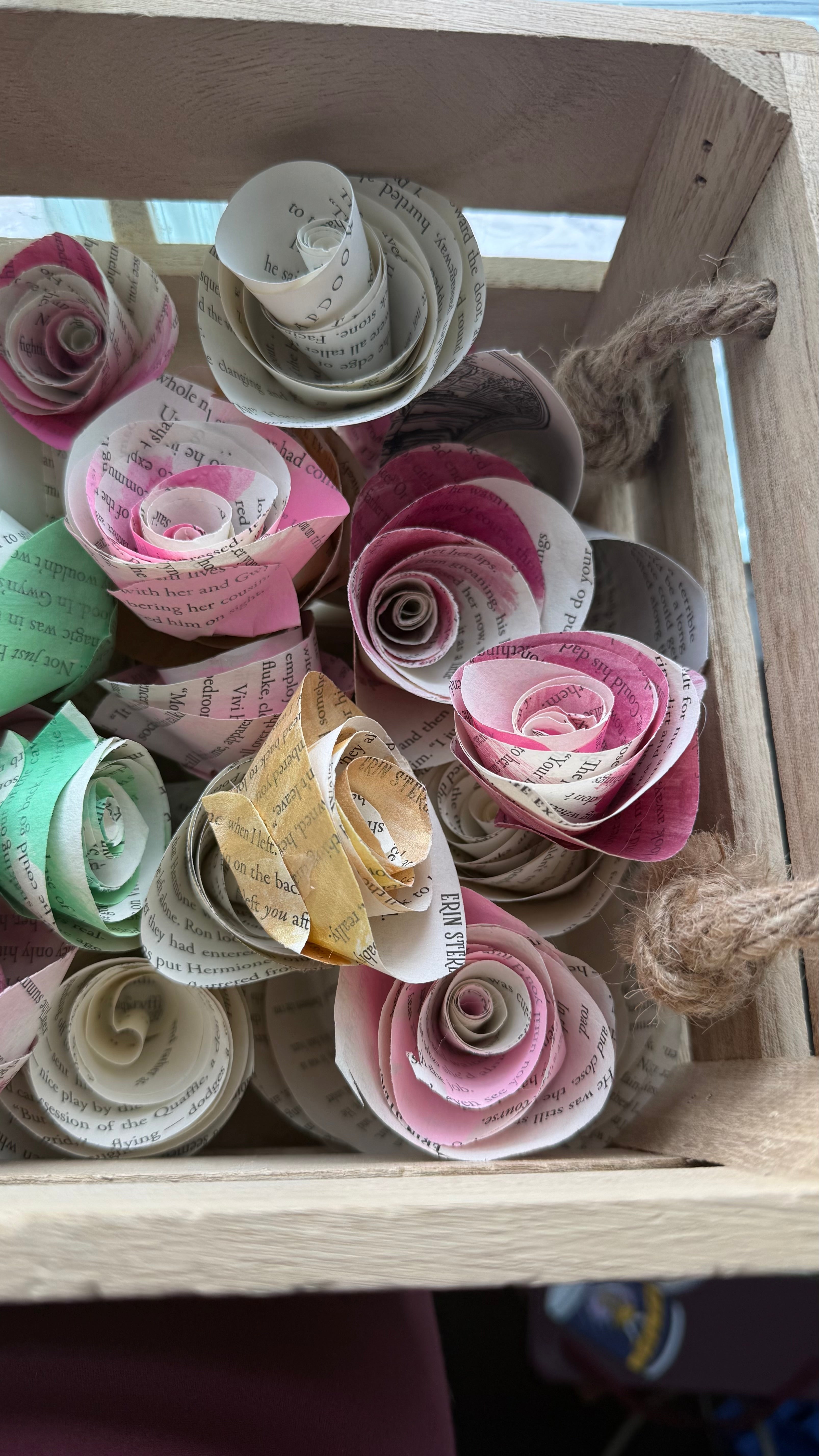 Stemless Book Flowers (Bulk/Wholesale)